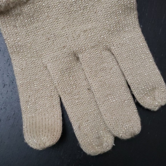 Metallic Gold Coach Scarf and Glove Set - Picture 3 of 4